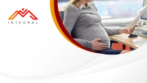 Protección laboral para madres y padres en Colombia 2025