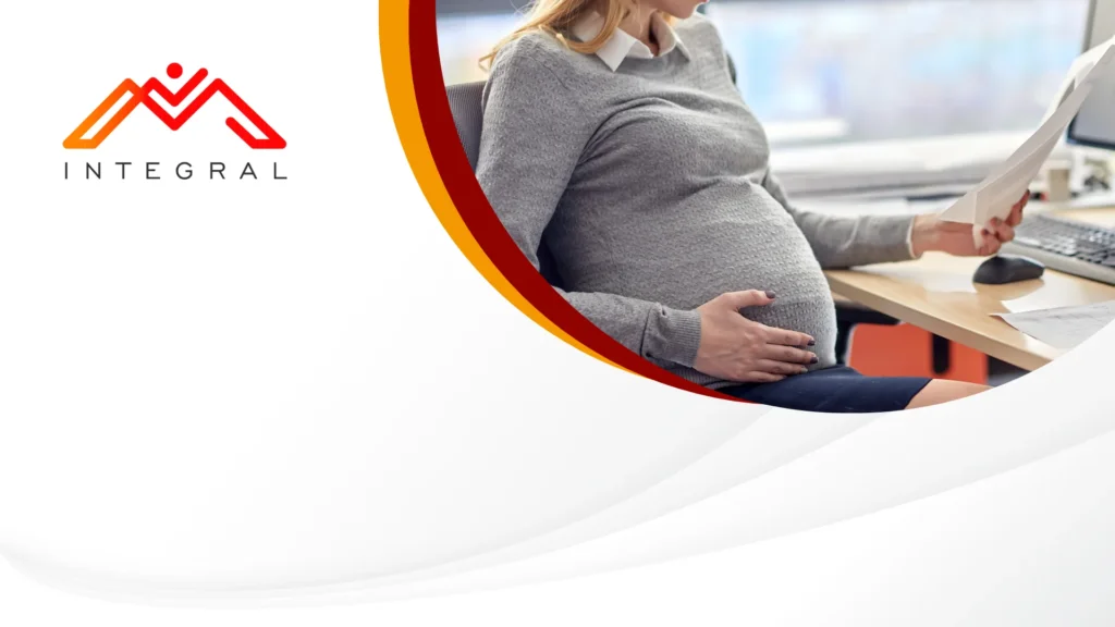 Protección laboral para madres y padres en Colombia 2025